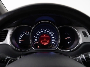 Хетчбэк Kia Ceed 2014 года, 1247077 рублей, Москва