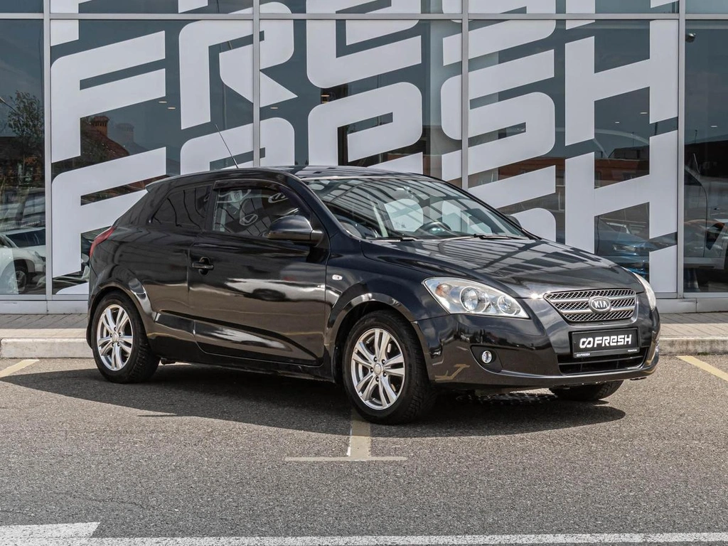 Хетчбэк Kia Ceed 2008 года, 720000 рублей, Краснодар