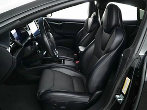 Лифтбек Tesla Model S 2018 года, 3176016 рублей, Москва
