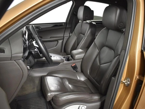 Внедорожник Porsche Macan S 2015 года, 2887900 рублей, Казань