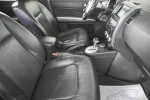 Внедорожник Nissan X-Trail 2010 года, 1329000 рублей, Кемерово