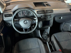 Минивэн Volkswagen Caddy 2018 года, 1699000 рублей, Кропоткин