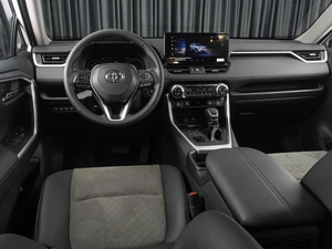 Внедорожник Toyota RAV4 2025 года, 4219000 рублей, Тюмень