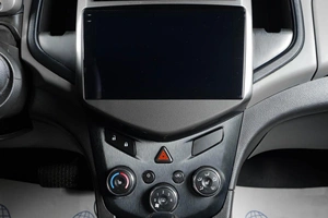 Хетчбэк Chevrolet Aveo 2014 года, 639000 рублей, Тюмень
