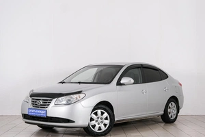 Седан Hyundai Elantra 2010 года, 589000 рублей, Красноярск