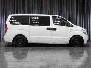 Минивэн Hyundai H-1 2010 года, 1347000 рублей, Тюмень