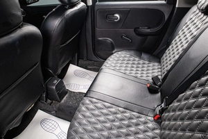 Хетчбэк Nissan Note 2013 года, 809000 рублей, Сургут