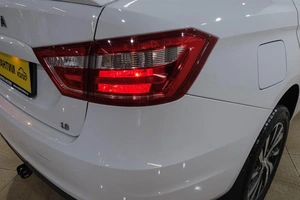 Седан ВАЗ (LADA) Vesta 2017 года, 879000 рублей, Новокузнецк