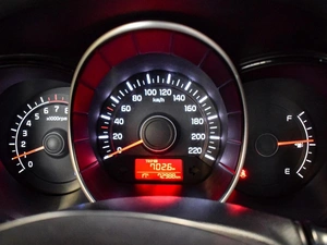 Хетчбэк Kia Rio 2015 года, 1200000 рублей, Муром