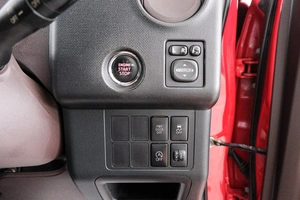 Минивэн Toyota Porte 2014 года, 729000 рублей, Красноярск