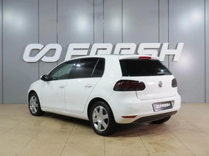 Хетчбэк Volkswagen Golf 2011 года, 749000 рублей, Воронеж
