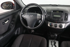 Седан Hyundai Elantra 2010 года, 599000 рублей, Пермь