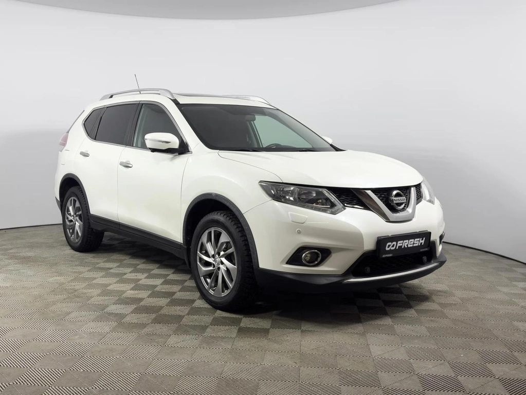 Внедорожник Nissan X-Trail 2016 года, 1670000 рублей, Казань