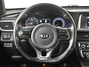Седан Kia Optima 2016 года, 1595000 рублей, Казань