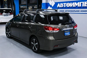 Минивэн Toyota Wish 2010 года, 1338000 рублей, Солонцы