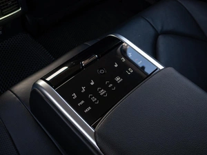 Седан Toyota Camry 2019 года, 3570000 рублей, Краснодар
