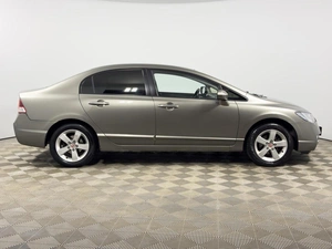 Седан Honda Civic 2008 года, 749900 рублей, Казань