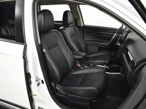 Внедорожник Mitsubishi Outlander 2018 года, 2089900 рублей, Казань