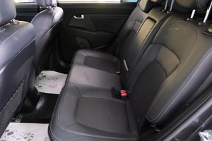 Внедорожник Kia Sportage 2013 года, 1399000 рублей, Омск