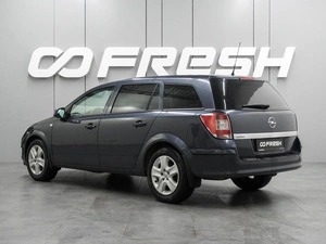 Универсал Opel Astra 2011 года, 569000 рублей, Воронеж