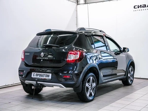 Хетчбэк Renault Sandero Stepway 2017 года, 839000 рублей, Красноярск
