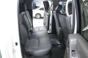 Пикап Nissan Navara 2013 года, 2098000 рублей, Солонцы