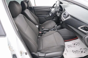 Седан Hyundai Solaris 2019 года, 1499000 рублей, Красноярск