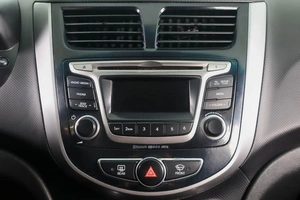 Седан Hyundai Solaris 2016 года, 869000 рублей, Пермь