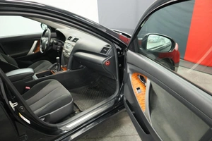 Седан Toyota Camry 2010 года, 1180000 рублей, Курск