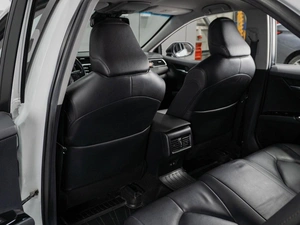 Седан Toyota Camry 2019 года, 3179000 рублей, Тюмень