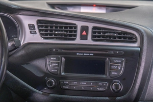 Хетчбэк Kia Ceed 2013 года, 869000 рублей, Томск