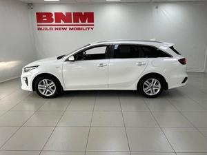 Хэтчбек Kia Ceed 2019 года, 1695000 рублей, Смоленск