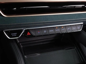 Внедорожник Geely Monjaro 2023 года, 3479000 рублей, Воронеж