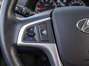 Хетчбэк Hyundai Solaris 2012 года, 1065000 рублей, Краснодар