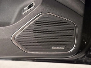 Седан Hongqi H5 2024 года, 2700000 рублей, Санкт-Петербург