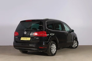 Минивэн Volkswagen Sharan 2013 года, 1389000 рублей, Новосибирск