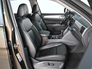 Внедорожник Volkswagen Teramont 2018 года, 3389000 рублей, Аксай