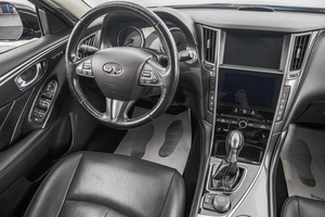 Седан Infiniti Q50 2017 года, 1849000 рублей, Барнаул