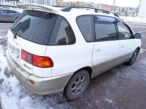 Минивэн Toyota Ipsum 1997 года, 545000 рублей, Красноярск