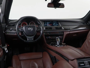Седан BMW 7 серия 2012 года, 2098999 рублей, Москва