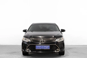 Седан Toyota Camry 2017 года, 2159000 рублей, Барнаул