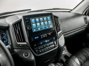 Внедорожник Toyota Land Cruiser 2019 года, 7350000 рублей, Красноярск