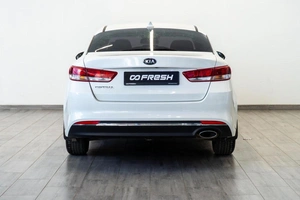 Седан Kia Optima 2017 года, 1499000 рублей, Саратов