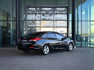 Седан Hyundai i40 2015 года, 1355000 рублей, Уфа