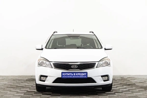 Хетчбэк Kia Ceed 2010 года, 849000 рублей, Сургут