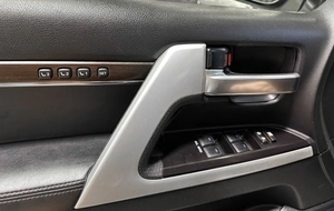 Внедорожник Toyota Land Cruiser 2019 года, 7277000 рублей, Красноярск