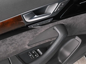Седан Audi A8 2015 года, 2915000 рублей, Аксай