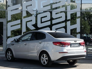 Седан Kia Rio 2015 года, 1022500 рублей, Волгоград