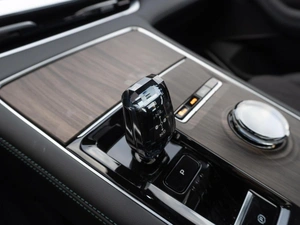 Внедорожник Geely Monjaro 2025 года, 4349000 рублей, Саратов