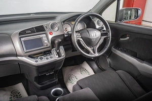 Минивэн Honda Stream 2012 года, 949000 рублей, Томск